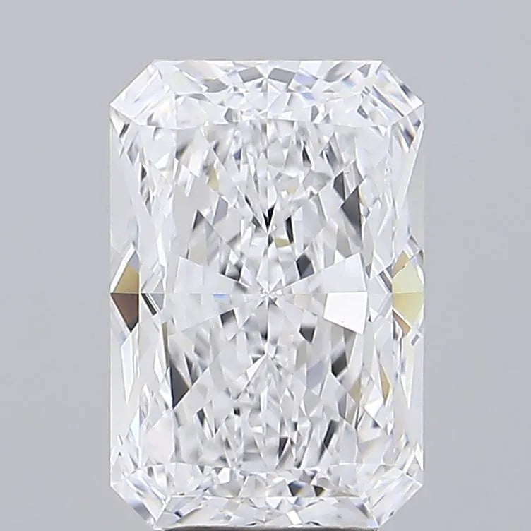5.07ct Radiant Lab Grown Diamond (Colour D, Clarity VVS2, IGI Certified)