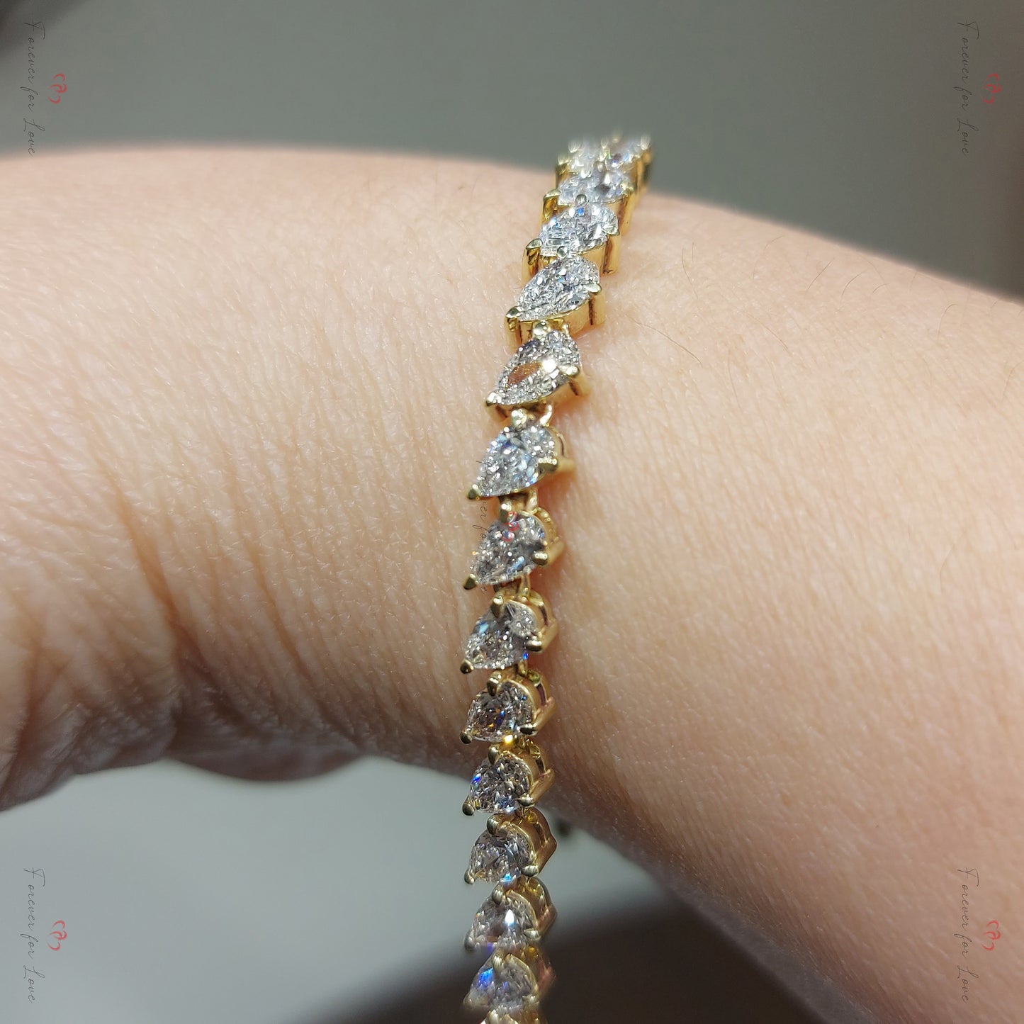 10ct Total Weight Pear Lab Diamond Bracelet