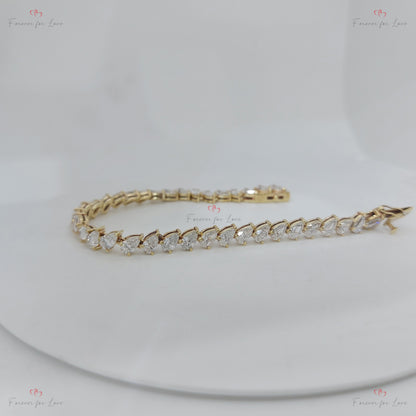 10ct Total Weight Pear Lab Diamond Bracelet