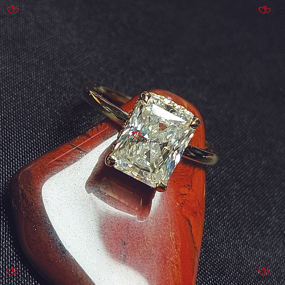 Bague de fiançailles en moissanite taille radiante avec halo caché