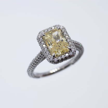 Alliance de mariage avec diamant taille radiant jaune de 3 ct cultivé en laboratoire IGI