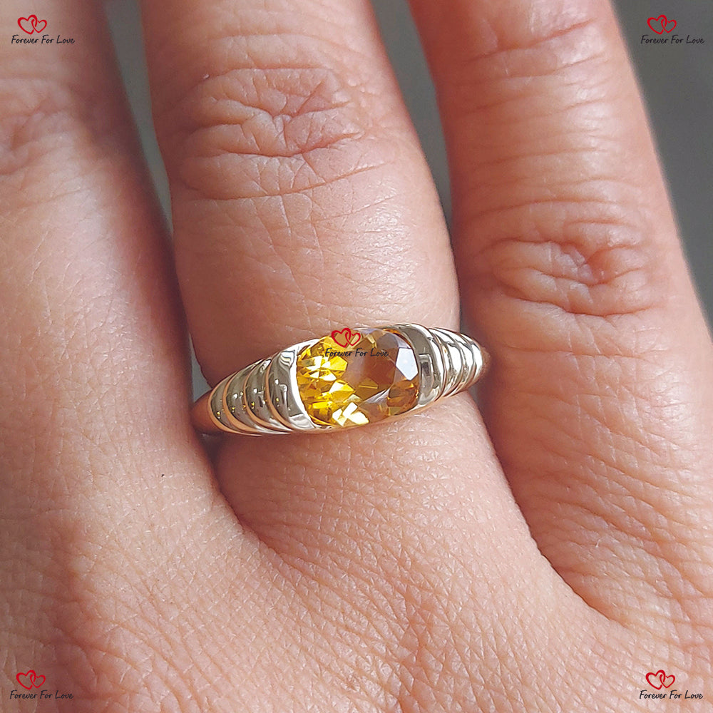 Bague chevalière en or massif avec pierre de naissance en citrine pour femme