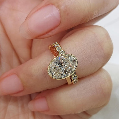 3.1Ct D VVS1 Oval Cut Lab Grown Bezel Diamond Bridal Set Forever For Love