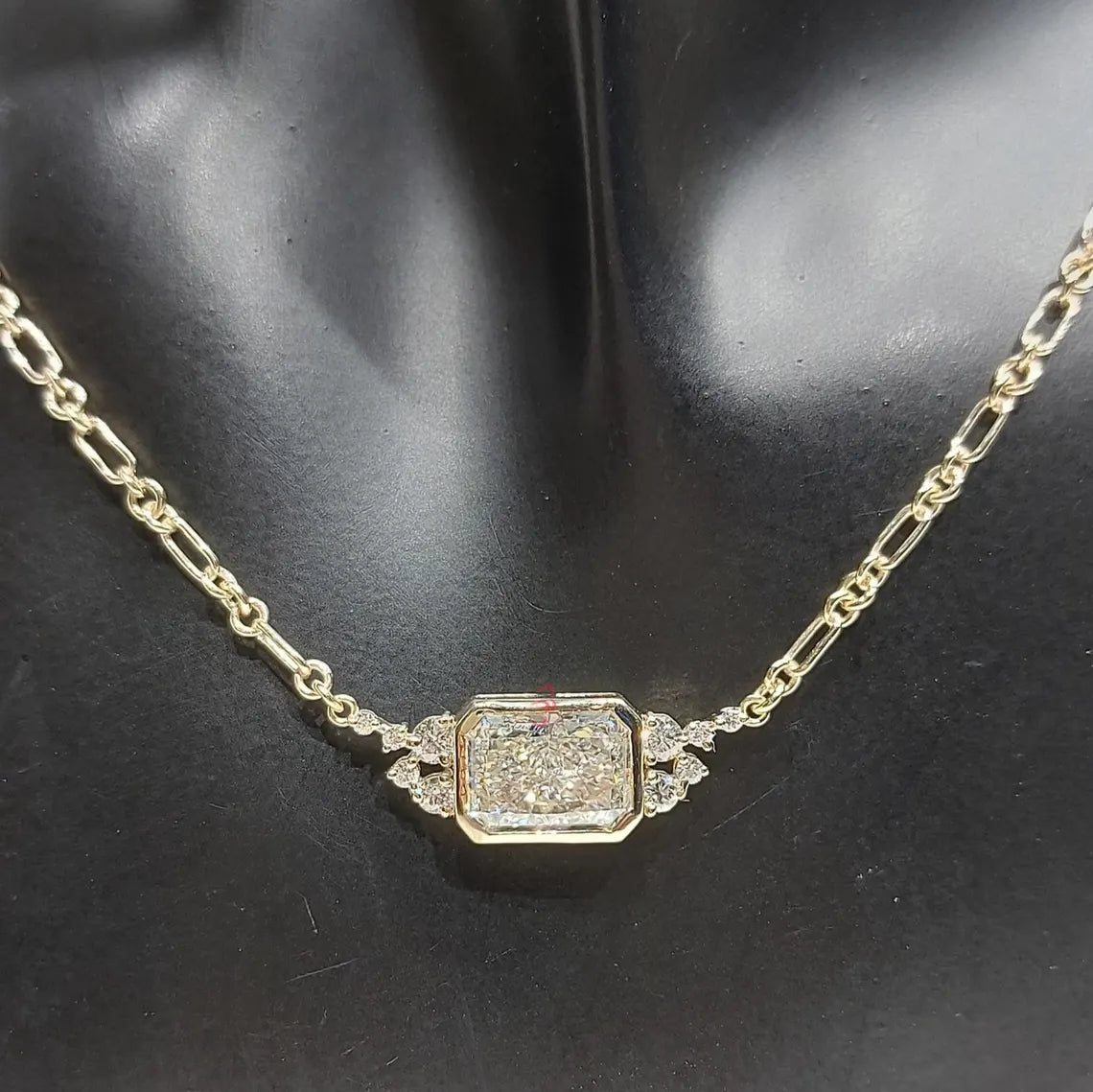 Radiant Illusion Lab Diamond Cluster Necklace | Solid Gold Paperclip Chain Forever For Love