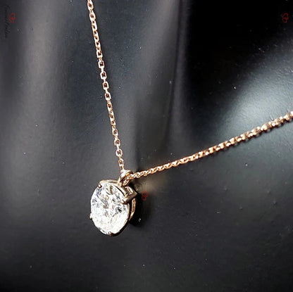 Collier en moissanite ovale