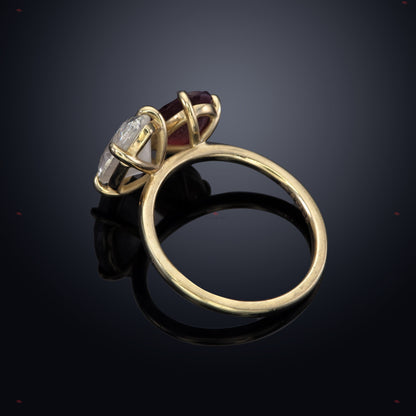 Natural Marquise Diamond Vintage Ring - IGI Certified with Garnet Accents in Yellow Gold