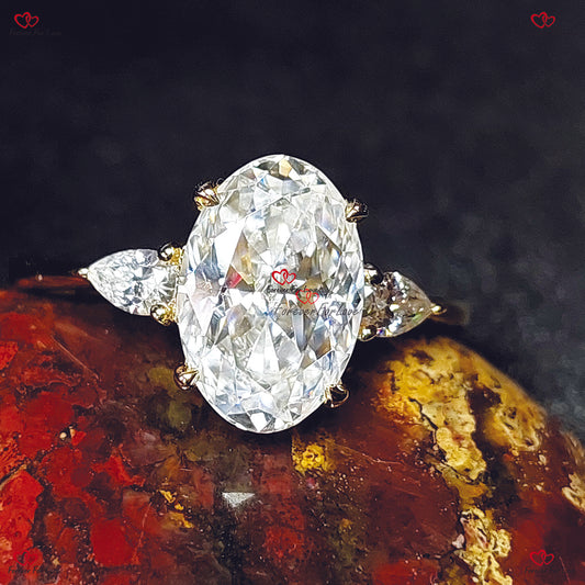 Bague de fiançailles en moissanite à taille ovale et poire | Trilogie à trois pierres | Or massif