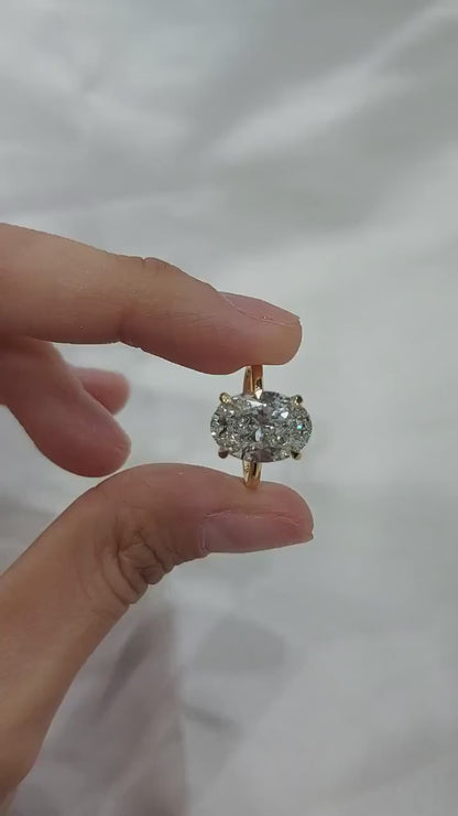 Ovaler Halo-Verlobungsring mit 4 Zinken