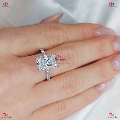 Bague de fiançailles avec diamant solitaire allongé et radiant