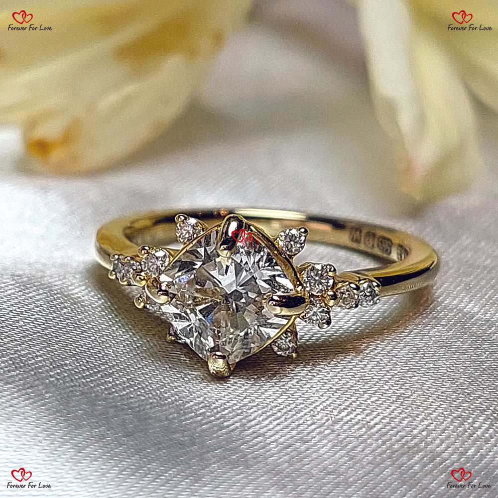 Unique Vintage Lab Created Cushion Cut Engagement Ring | 1.5 Carat G VS1 CVD Cluster Diamonds | Solid Gold | IGI Certified