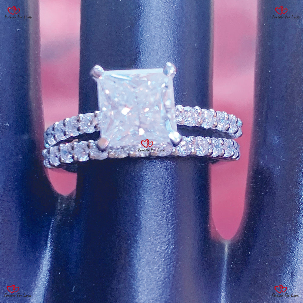 Princess Cut Bridal Set in Solid Gold | Moissanite Engagement Ring